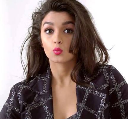Alia Bhatt Bollywood Sexy Actress Nude Pics Naked PICTURES